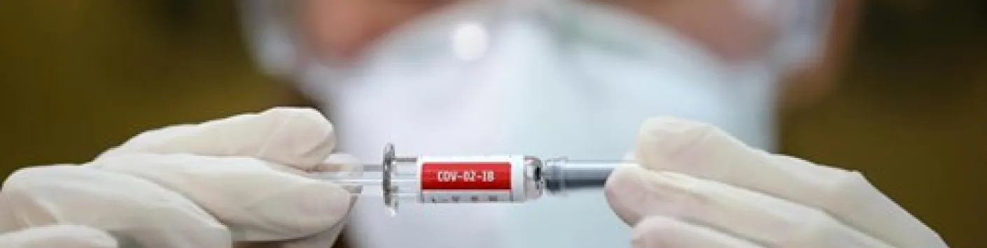 IN MEDIA | Vaccin contre le COVID-19 : quels risques et quelles garanties ?